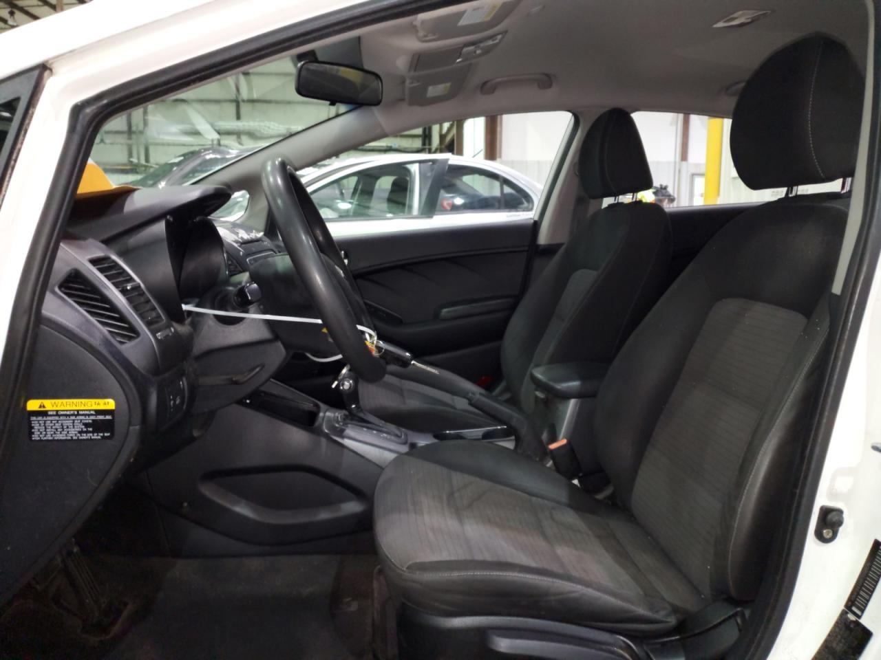 2015 KIA FORTE LX - Фото 7