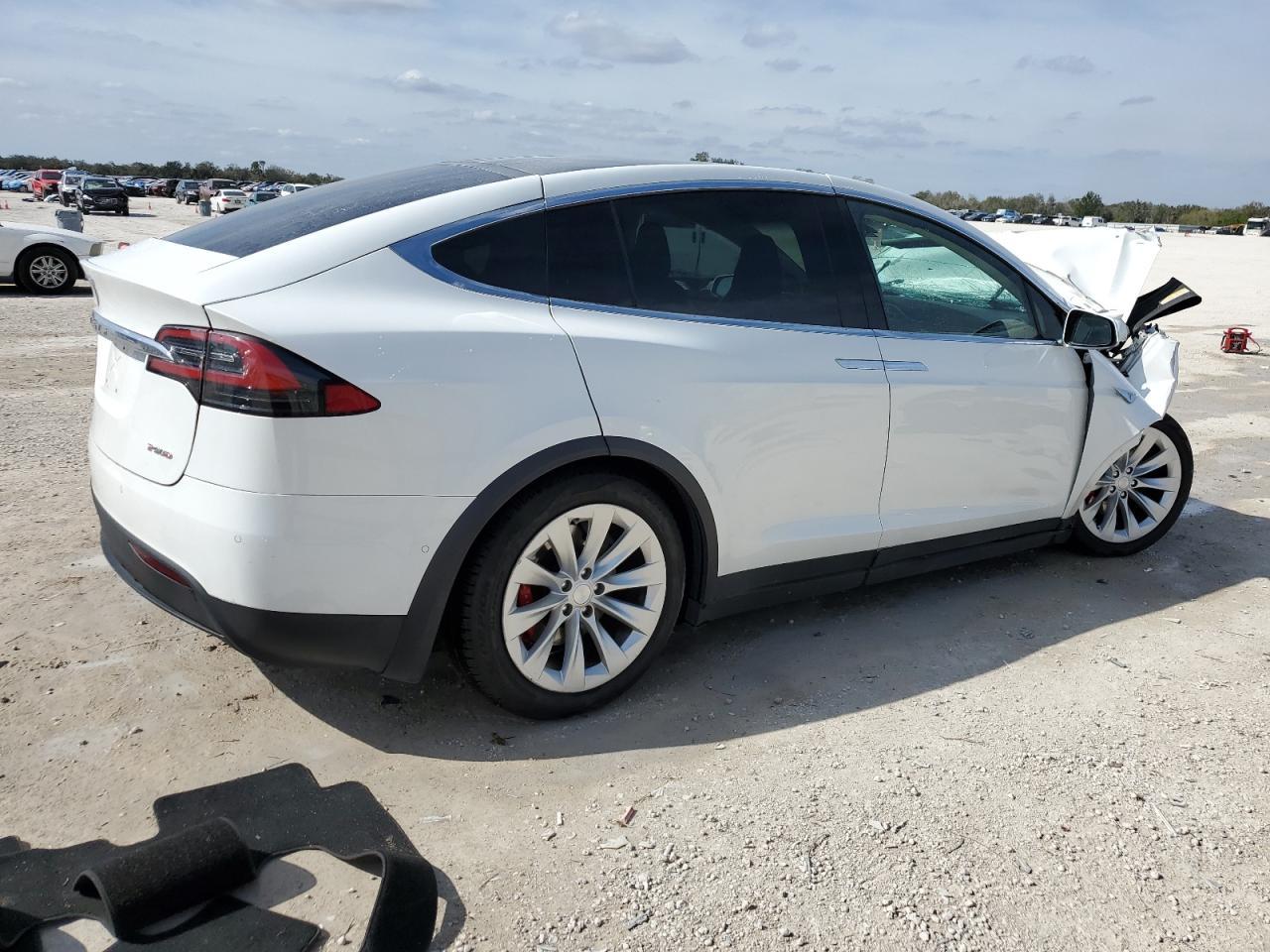 2016 TESLA MODEL X - Image 3