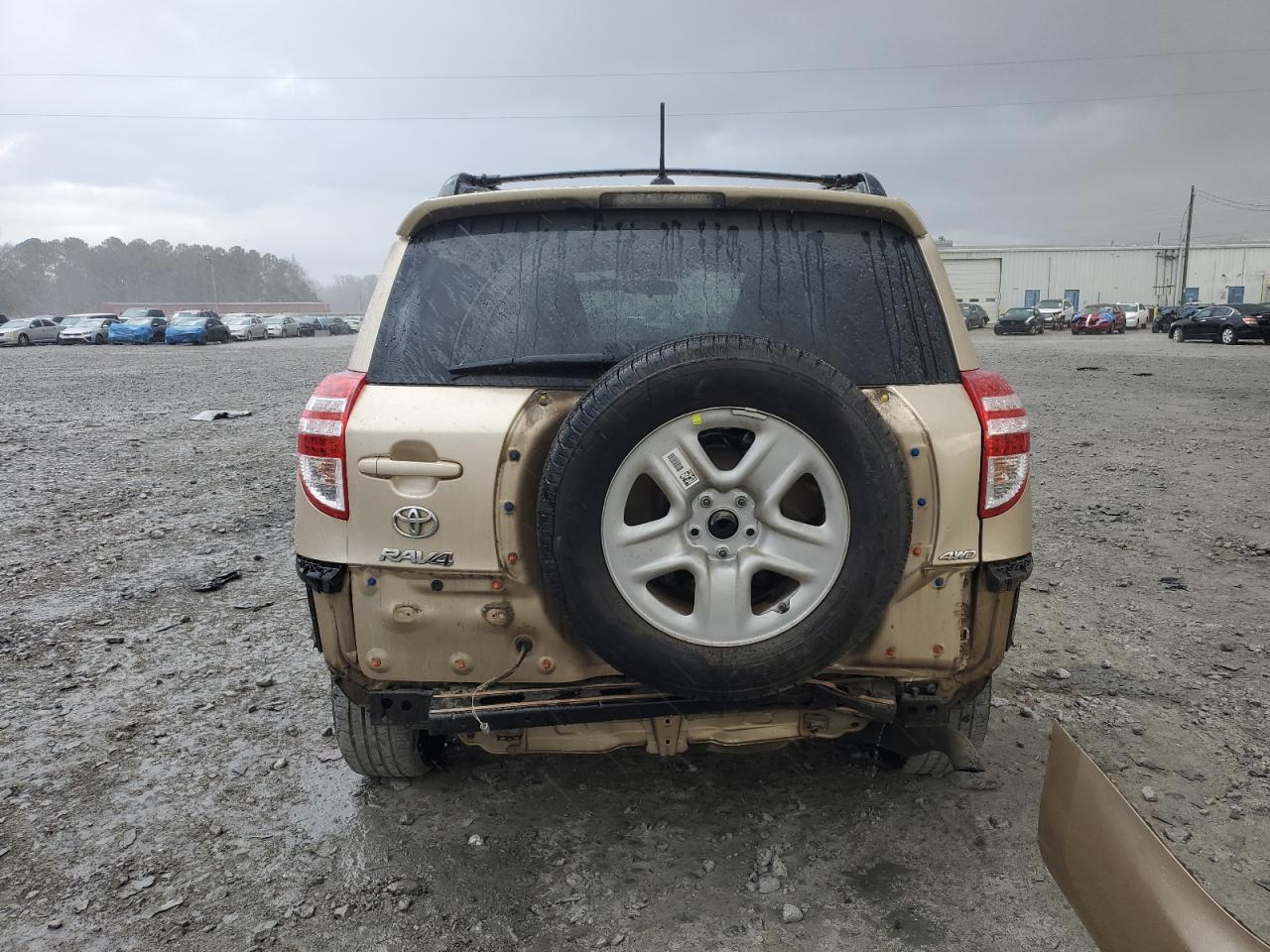 2011 TOYOTA RAV4 - Image 6