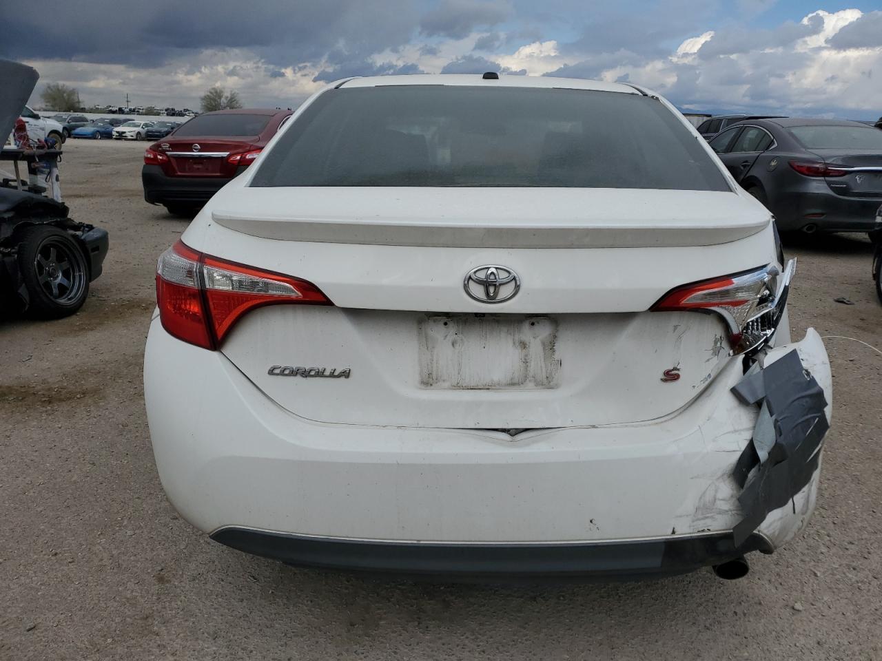 2014 TOYOTA COROLLA L - Фото 6