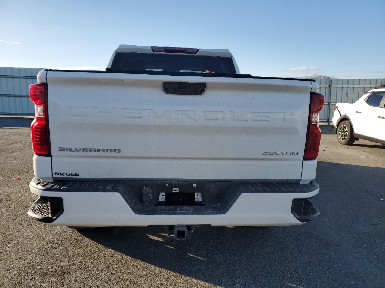 2023 CHEVROLET SILVERADO - Фото 6