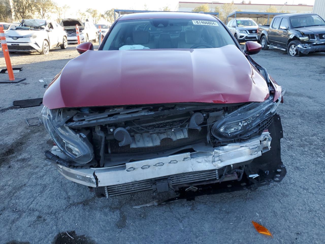 2018 HONDA ACCORD LX - Image 5