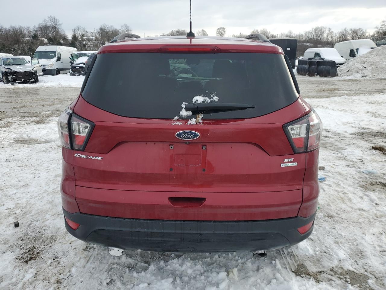 2017 FORD ESCAPE SE - Фото 6