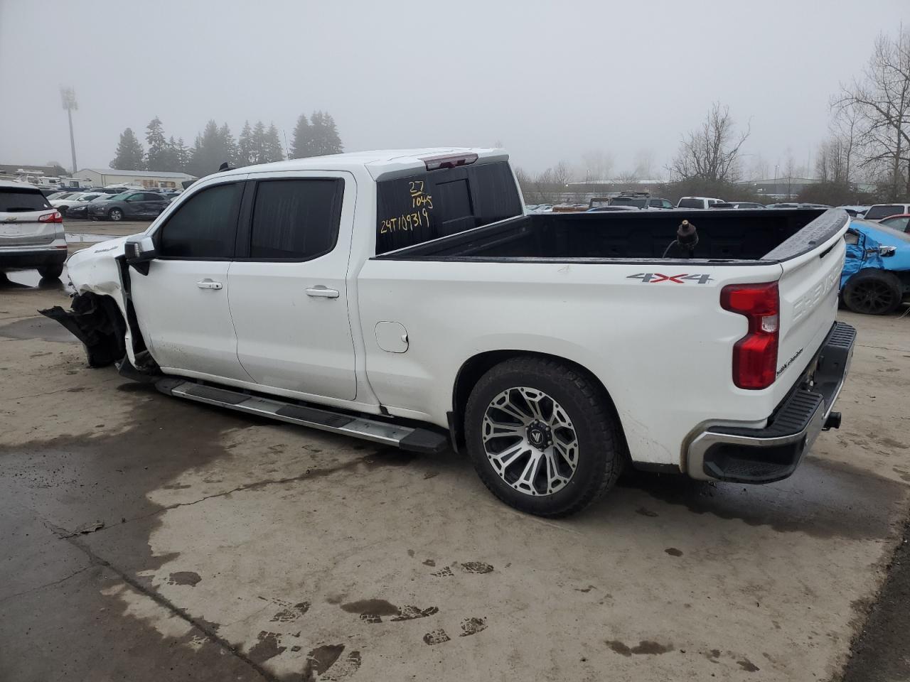2021 CHEVROLET SILVERADO - Image 2