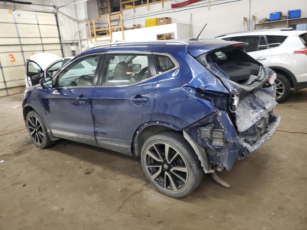 2018 NISSAN ROGUE SPOR - Image 2