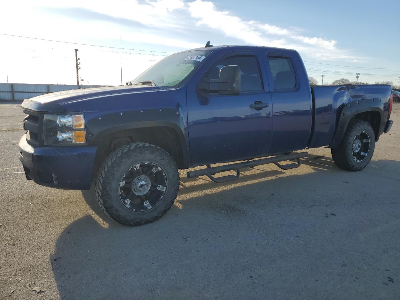 2013 CHEVROLET SILVERADO
