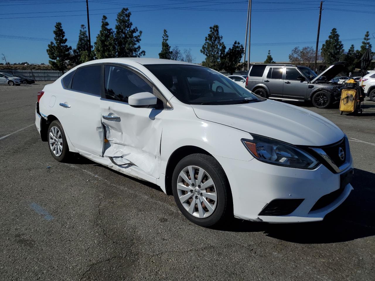 2018 NISSAN SENTRA S - Фото 4