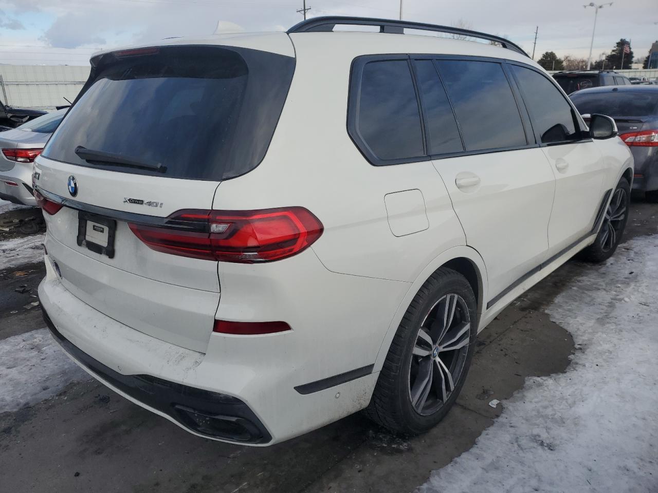 2021 BMW X7 XDRIVE4 - Фото 3