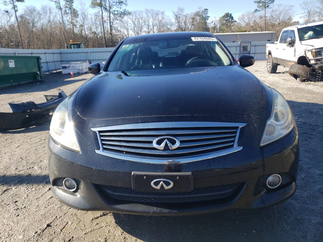 2012 INFINITI G37 - Image 5