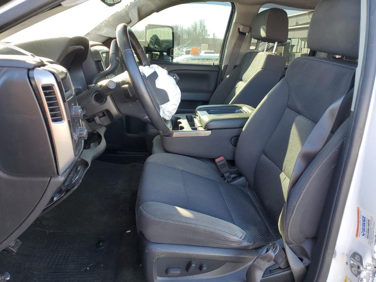 2017 CHEVROLET SILVERADO - Image 7
