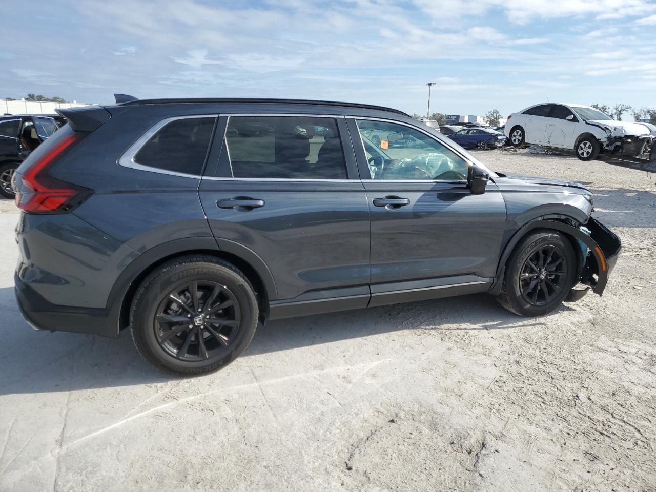 2023 HONDA CR-V SPORT - Фото 3