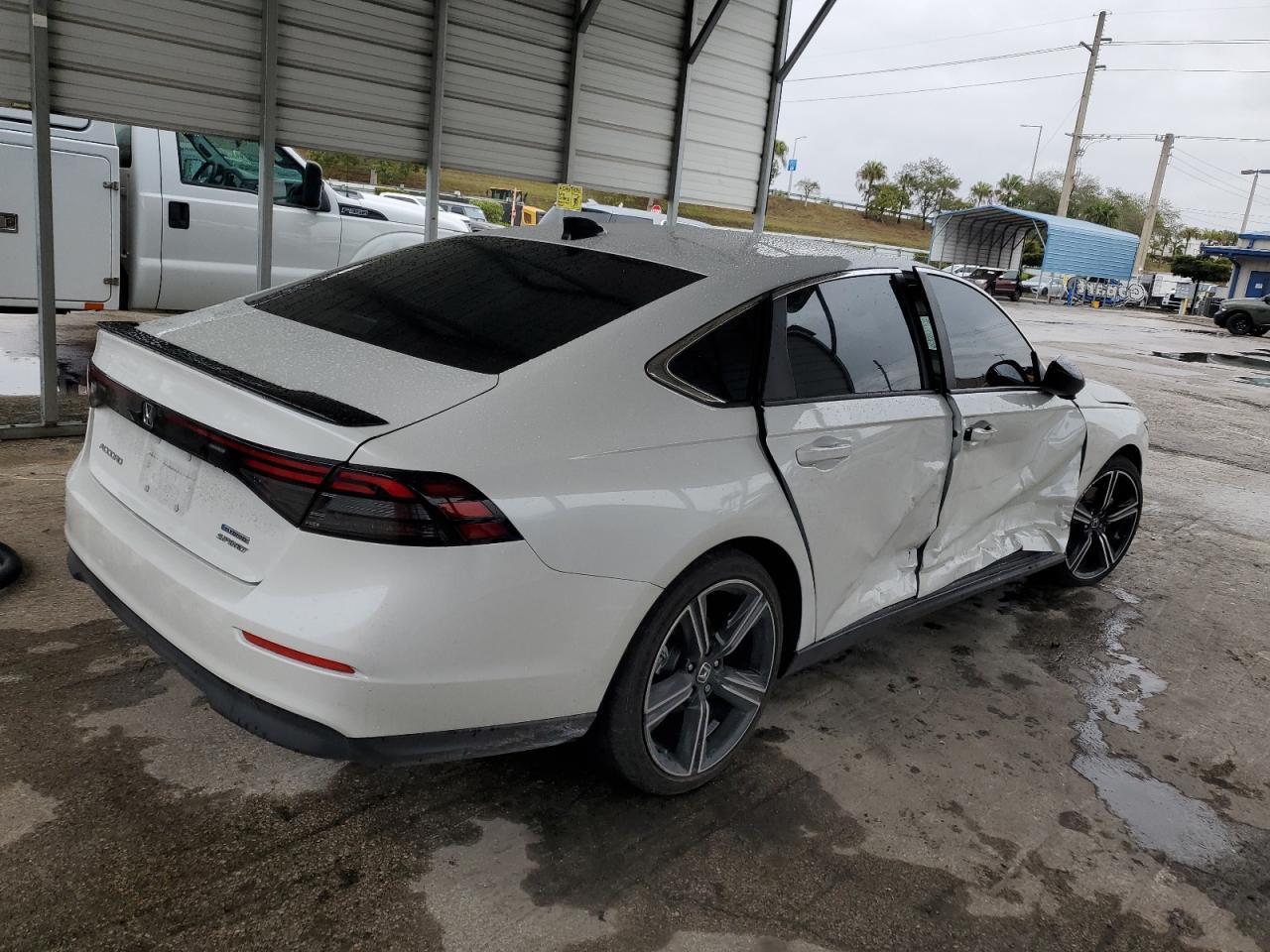 2024 HONDA ACCORD HYB - Image 3