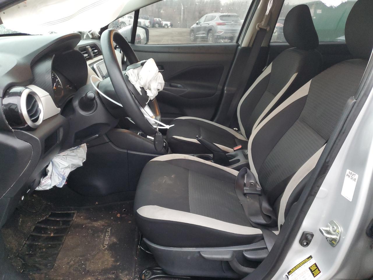 2021 NISSAN VERSA SV - Image 7