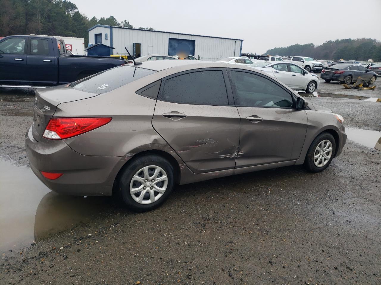 2014 HYUNDAI ACCENT GLS - Image 3