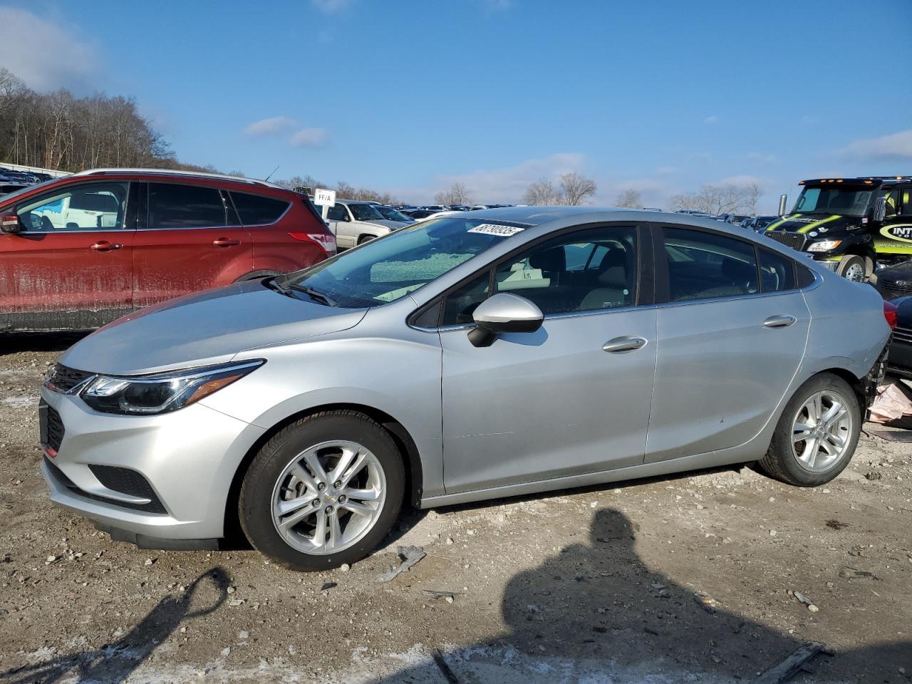 2016 CHEVROLET CRUZE LT