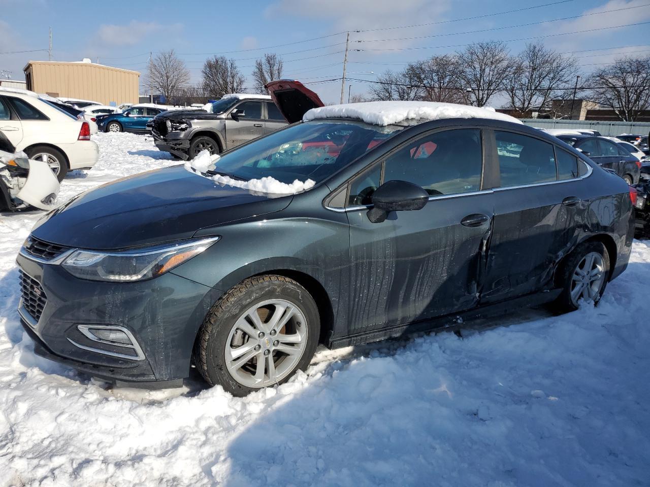 2017 CHEVROLET CRUZE LT