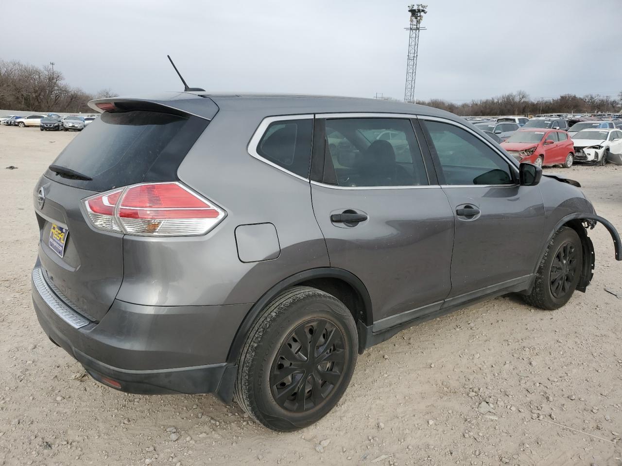 2016 NISSAN ROGUE S - Фото 3