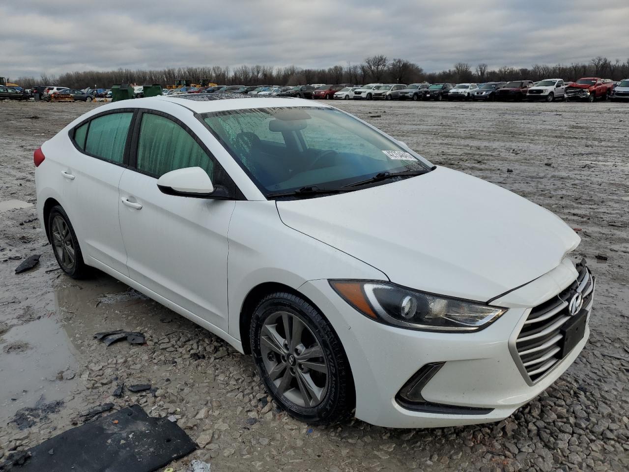 2018 HYUNDAI ELANTRA SE - Фото 4