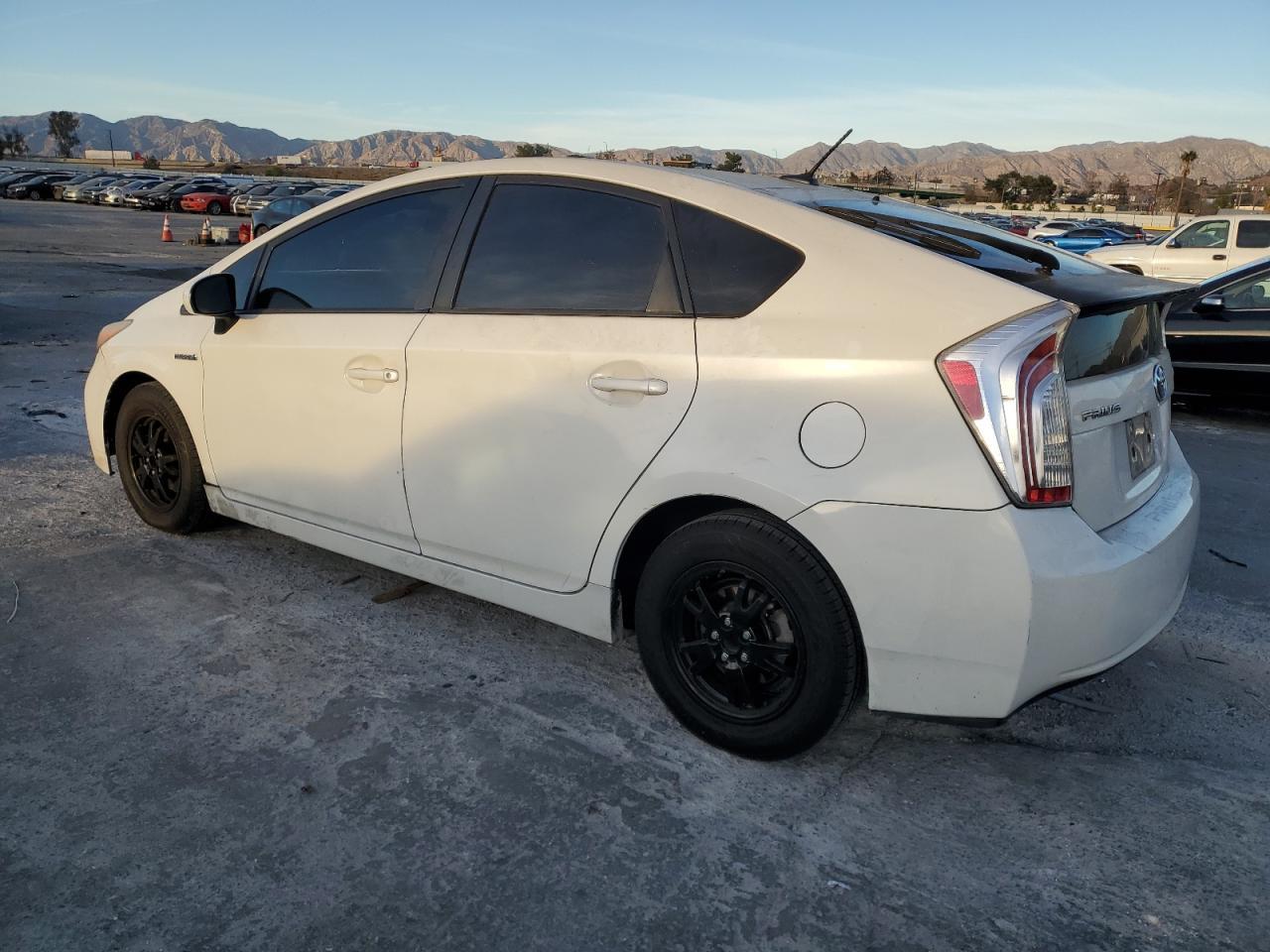 2013 TOYOTA PRIUS - Image 2