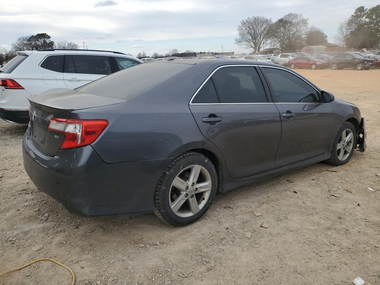 2013 TOYOTA CAMRY L - Image 3