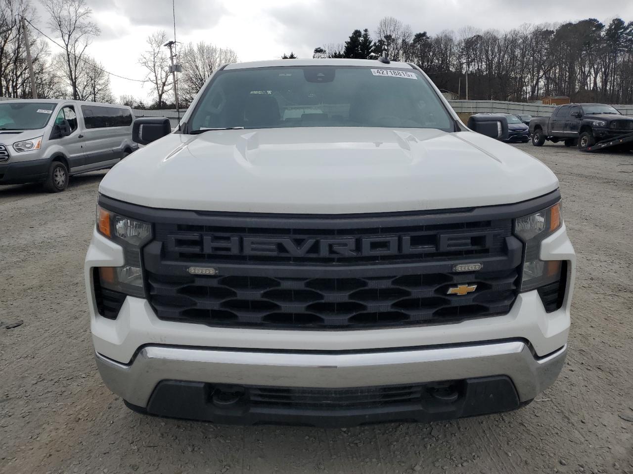 2023 CHEVROLET SILVERADO - Фото 5