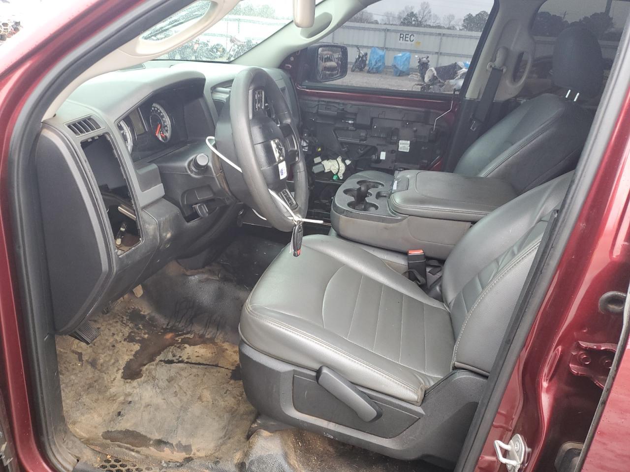 2018 RAM 1500 ST - Image 7