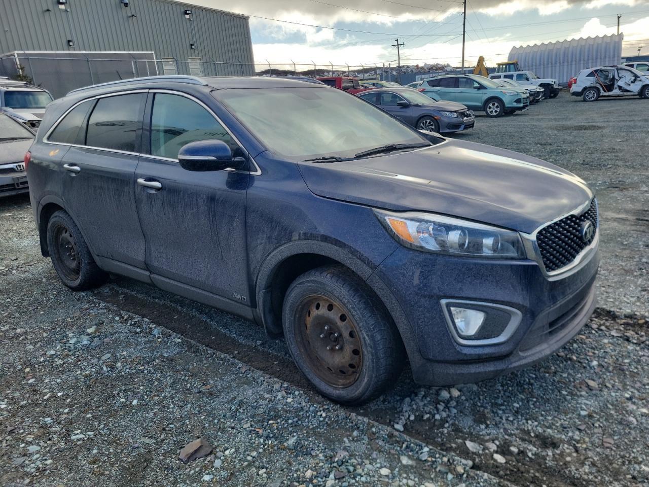 2017 KIA SORENTO LX - Фото 4