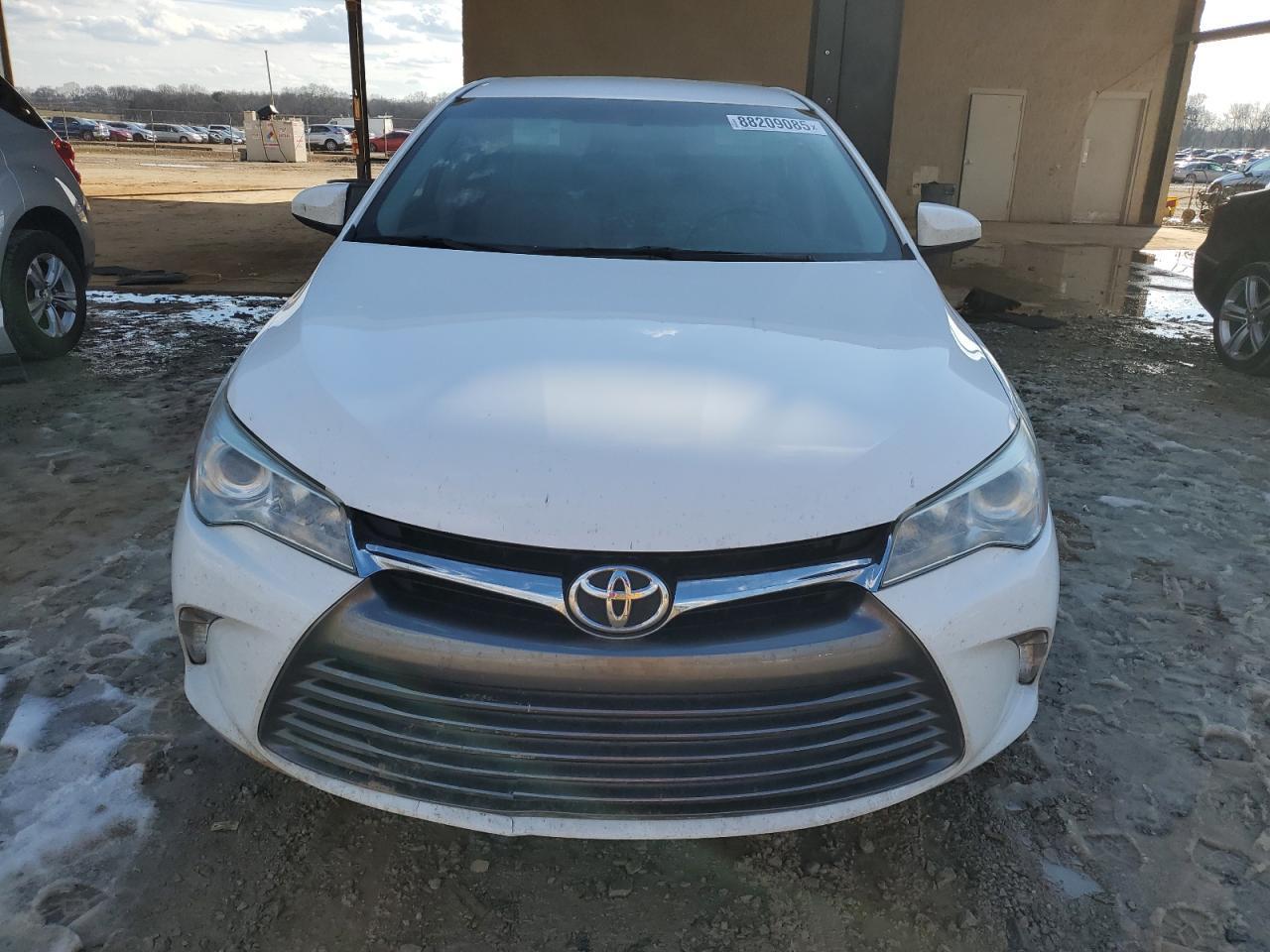 2017 TOYOTA CAMRY LE - Image 5