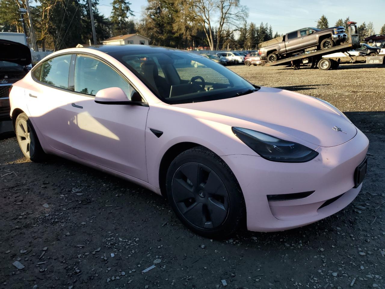 2022 TESLA MODEL 3 - Фото 4