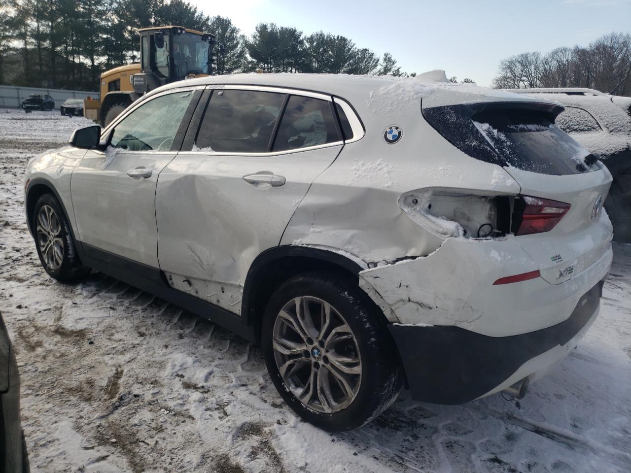 2022 BMW X2 XDRIVE2 - Image 2