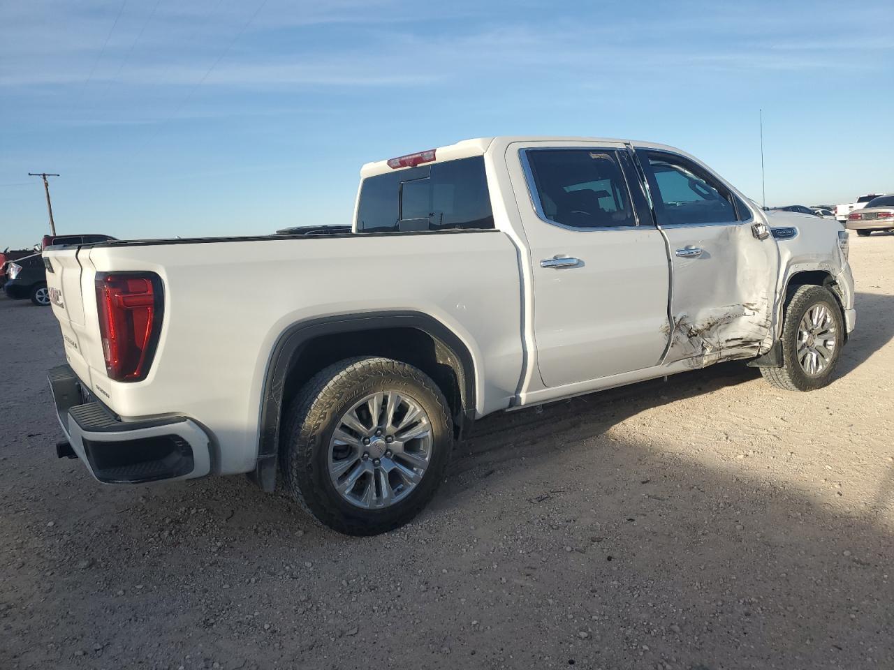 2023 GMC SIERRA K15 - Фото 3