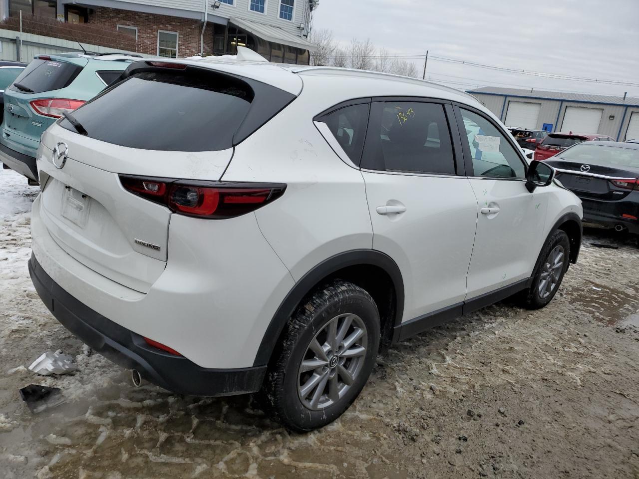 2023 MAZDA CX-5 PREFE - Image 3