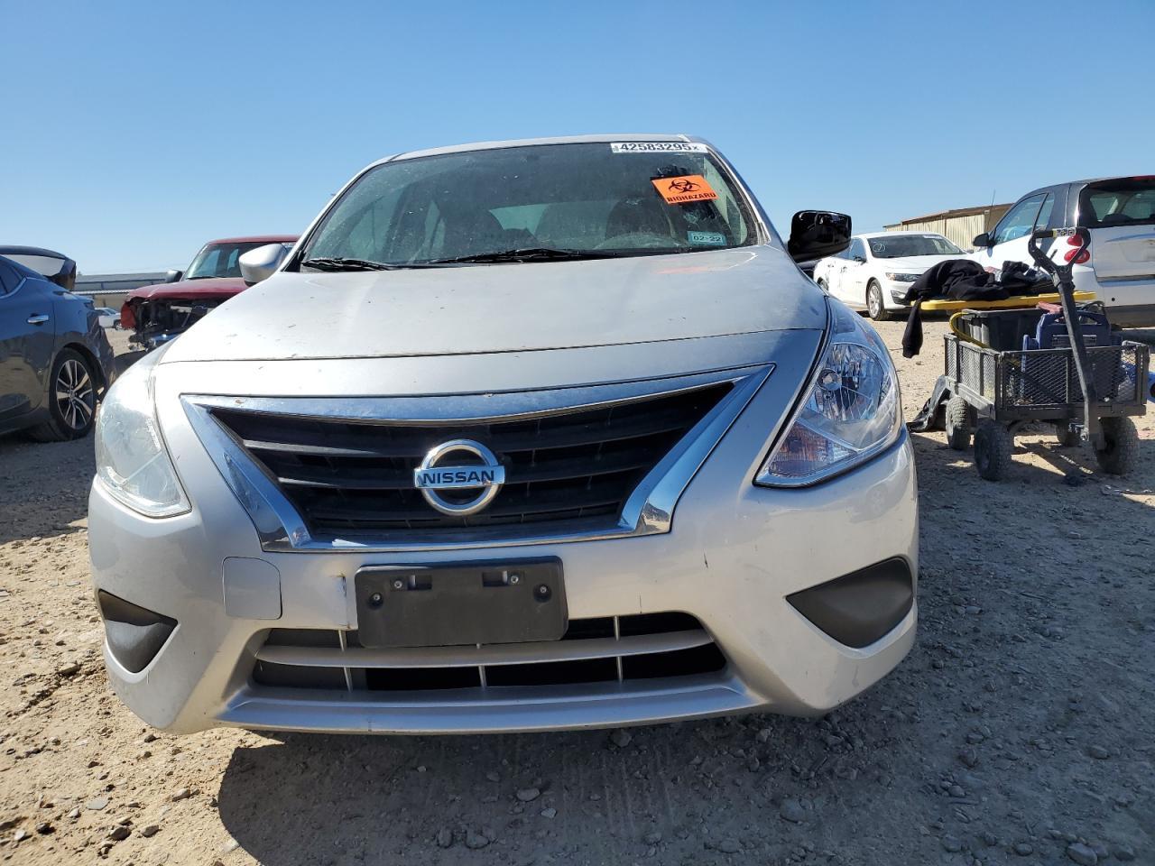 2016 NISSAN VERSA S - Фото 5