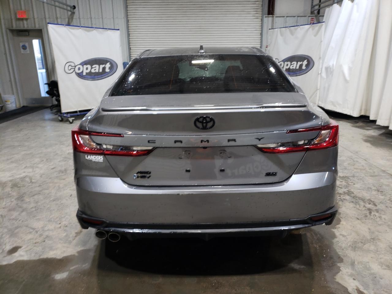 2025 TOYOTA CAMRY XSE - Фото 6