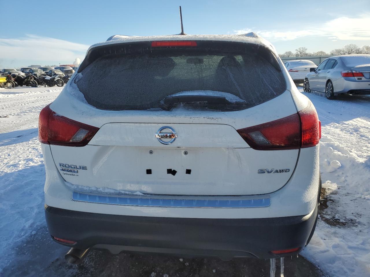 2017 NISSAN ROGUE SPOR - Фото 6
