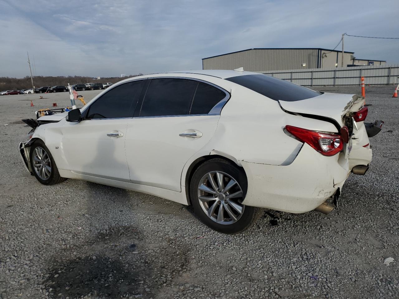 2015 INFINITI Q50 BASE - Image 2