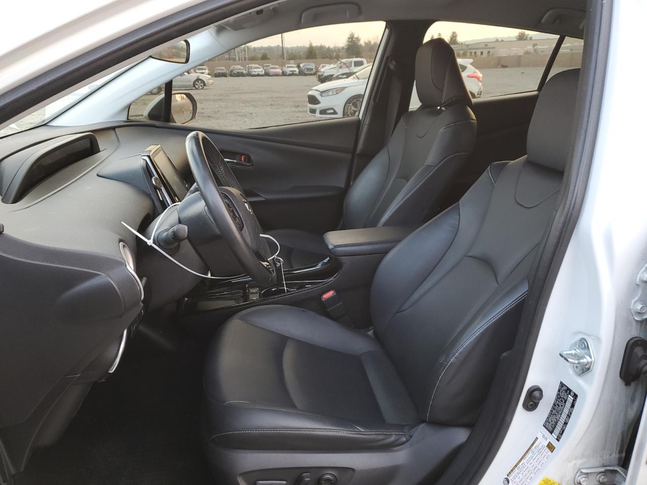 2022 TOYOTA PRIUS PRIM - Image 7