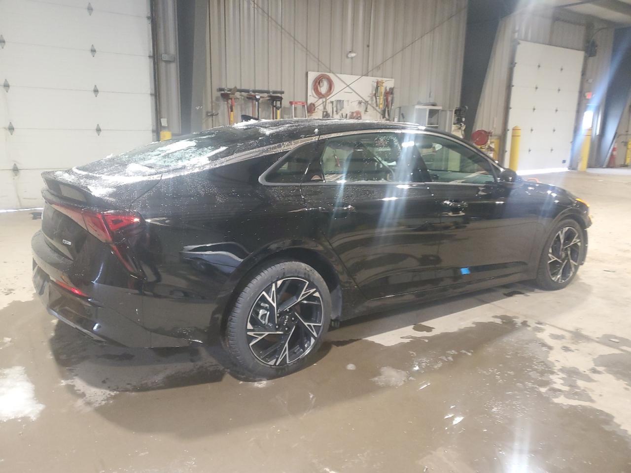 2025 KIA K5 GT LINE - Фото 3