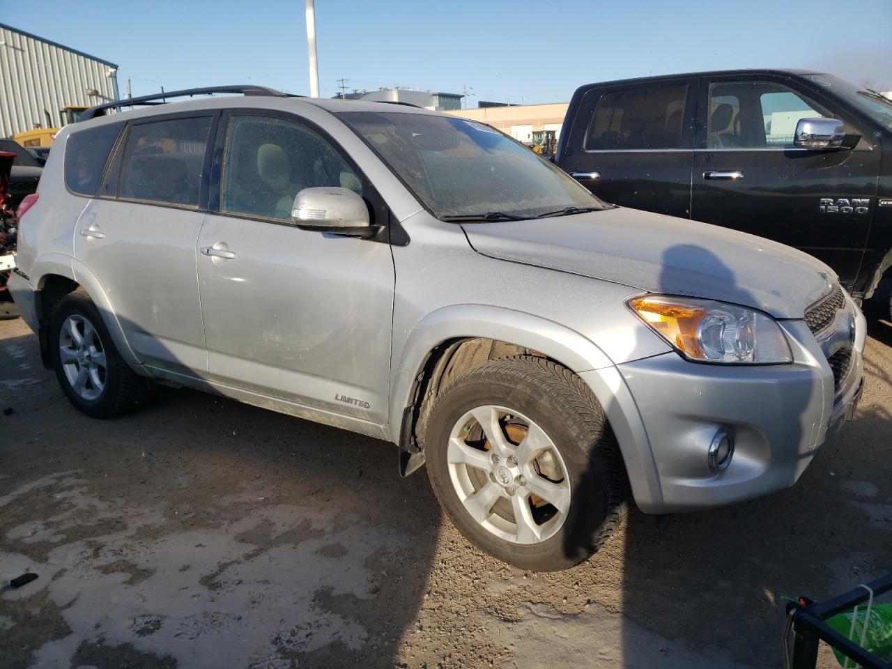 2011 TOYOTA RAV4 LIMIT - Image 4