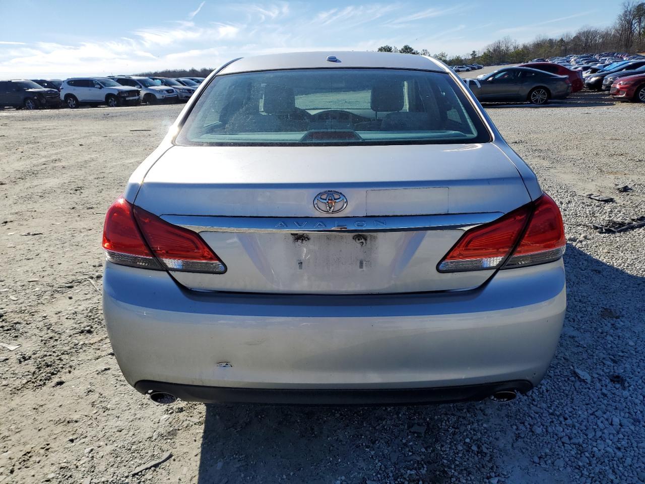 2011 TOYOTA AVALON BAS - Фото 6