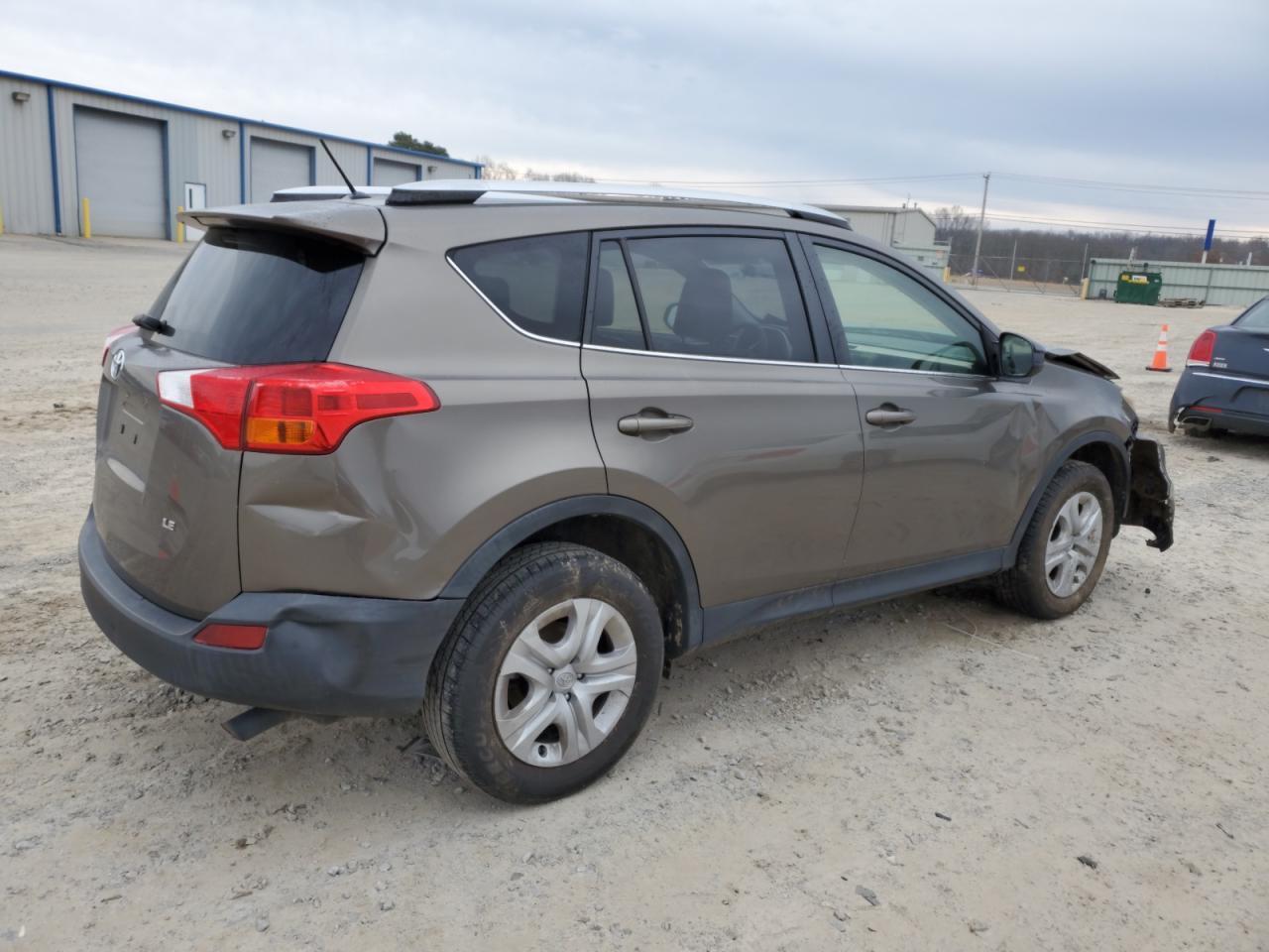 2014 TOYOTA RAV4 LE - Image 3