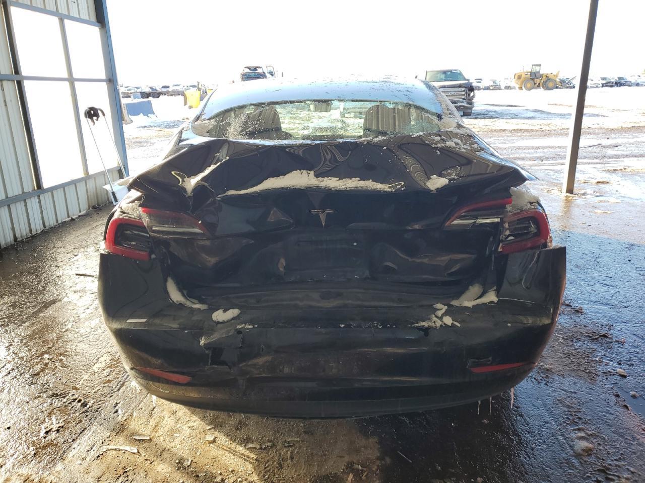 2022 TESLA MODEL 3 - Фото 6