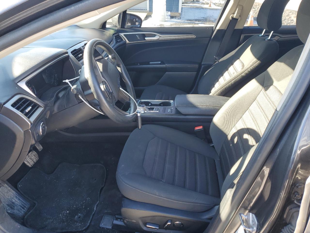 2017 FORD FUSION SE - Фото 7