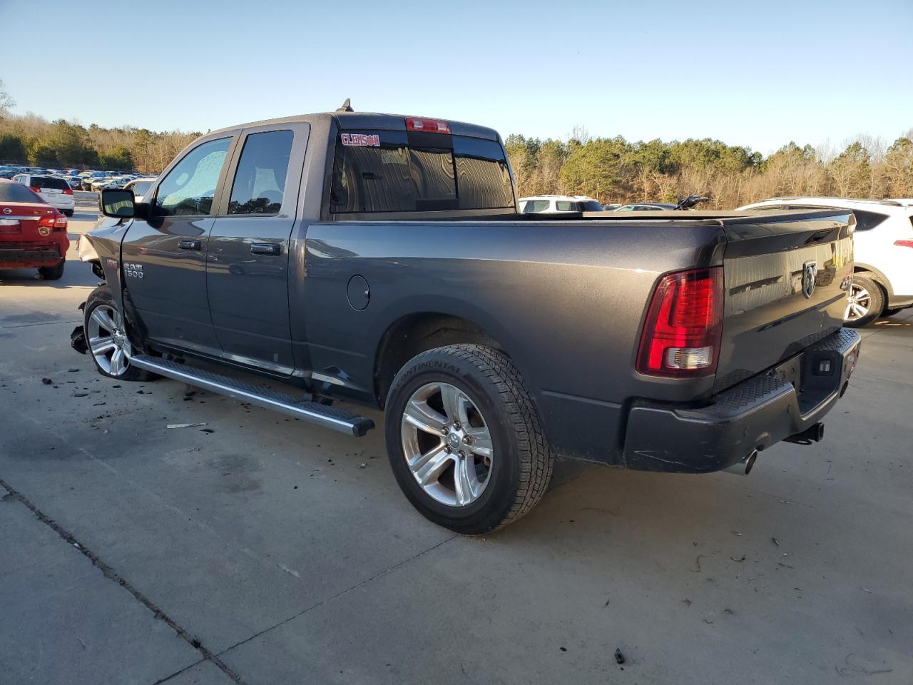 2017 RAM 1500 SPORT - Фото 2