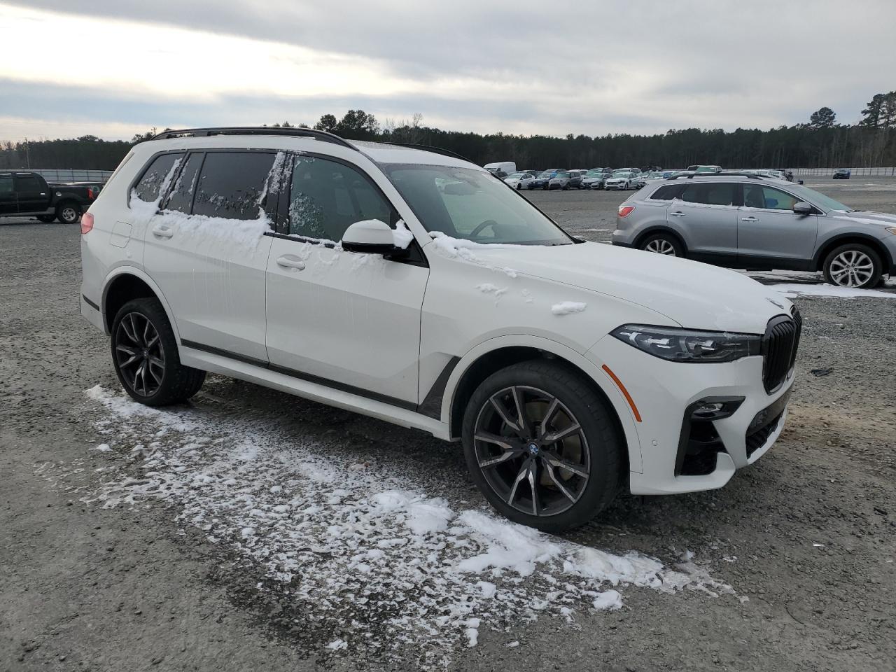 2021 BMW X7 XDRIVE4 - Image 4