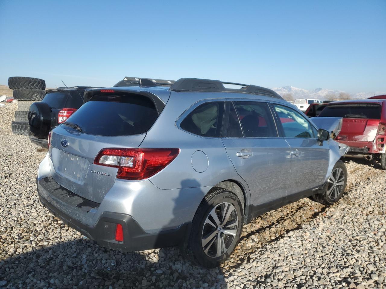 2018 SUBARU OUTBACK 2. - Image 3