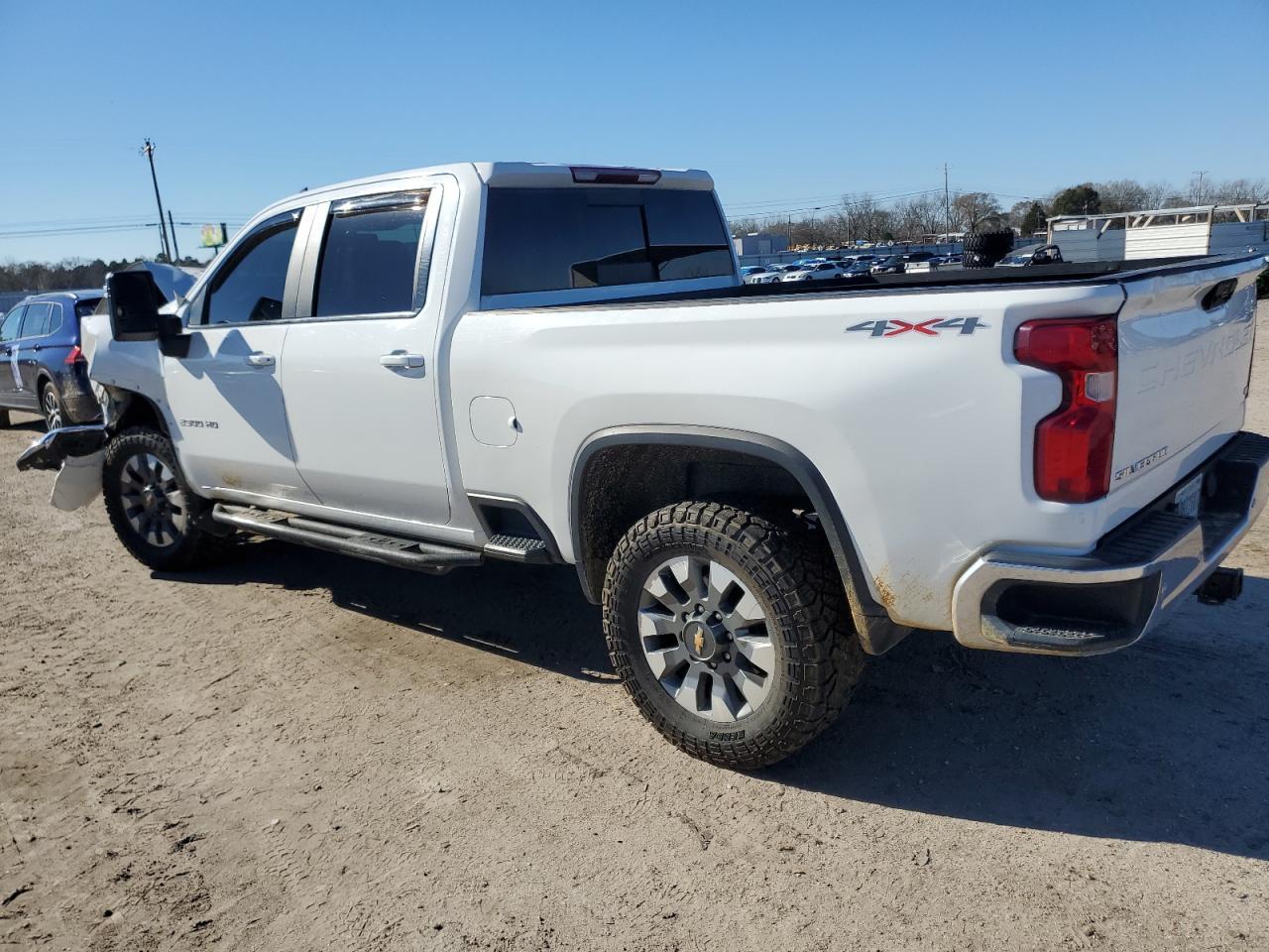 2021 CHEVROLET SILVERADO - Фото 2