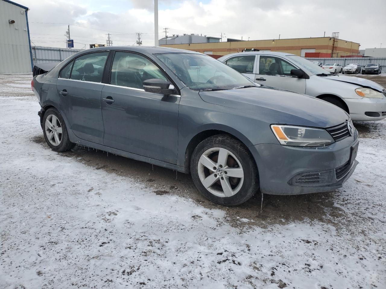 2014 VOLKSWAGEN JETTA SE - Фото 4