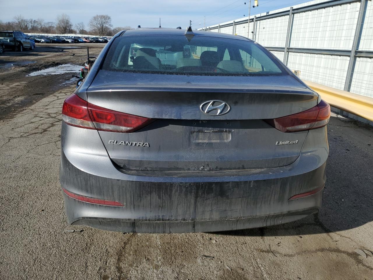 2017 HYUNDAI ELANTRA SE - Image 6