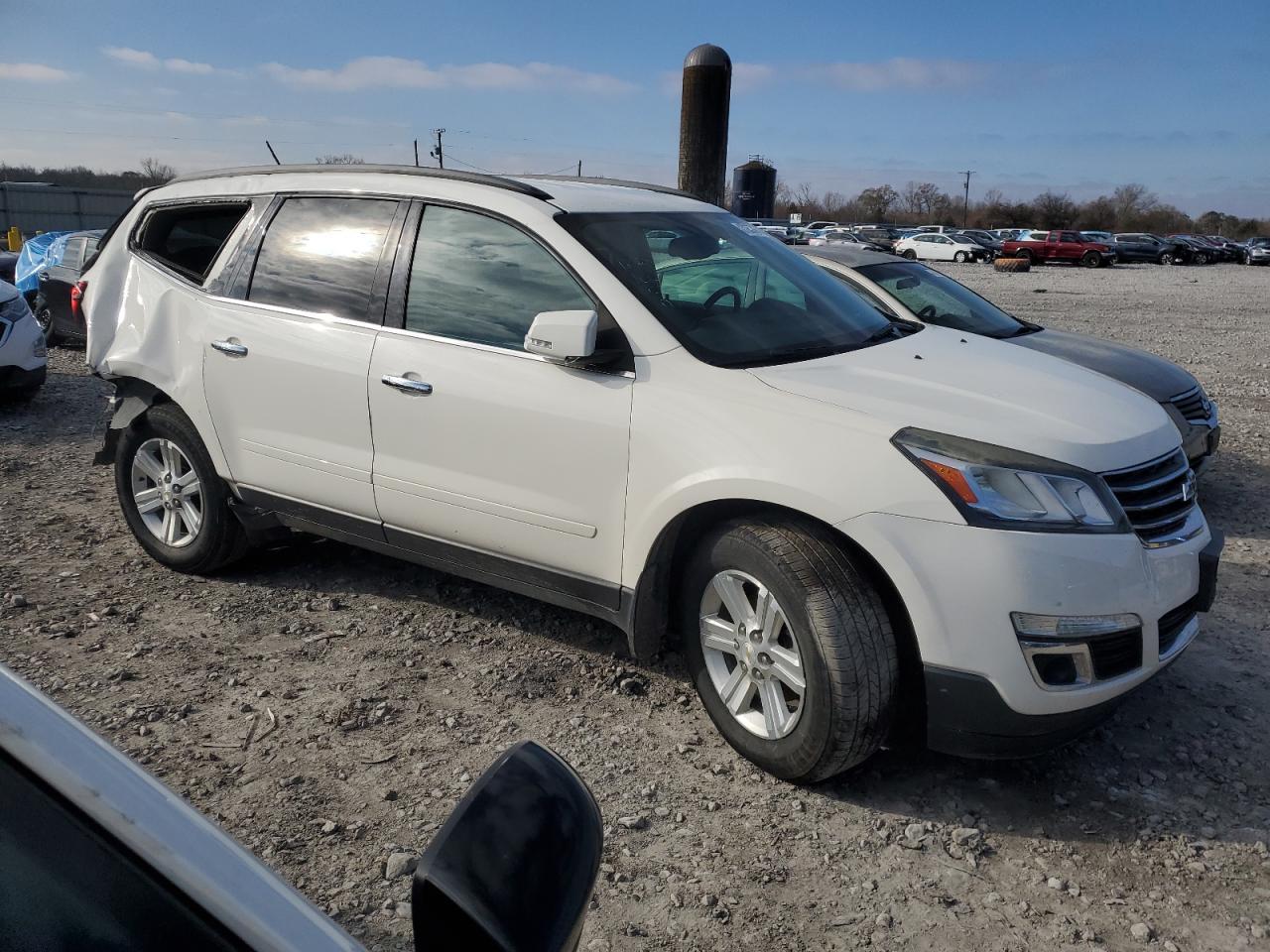 2014 CHEVROLET TRAVERSE L - Image 4